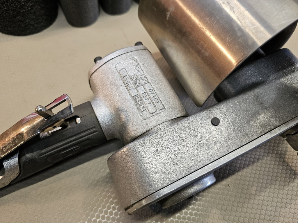 Dynabrade Dynisher 50730 Pneumatic Air Operated Finishing Tool + LOTS OF SANDPAP
