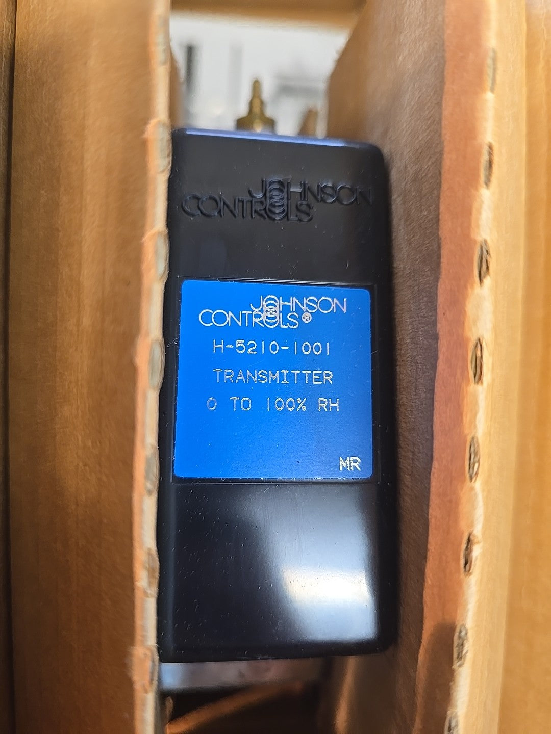 NEW JOHNSON CONTROLS H-5210-1001 TEMPERATURE TRANSMITTER H52101001