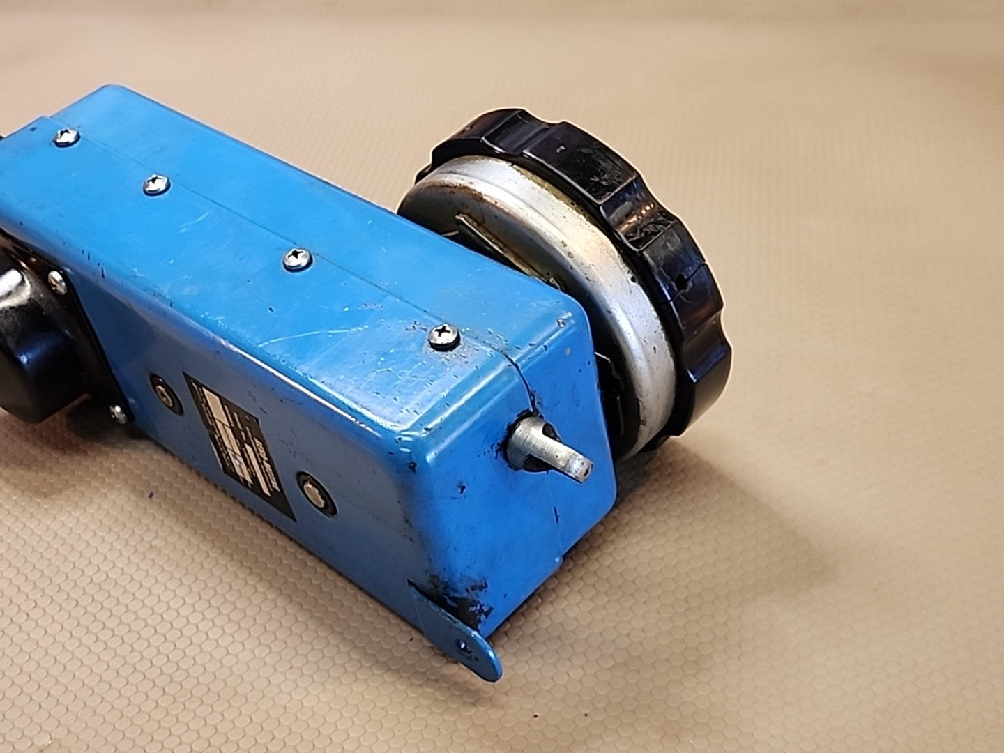 AERO-MOTIVE ROPE BALANCER RELIEVER