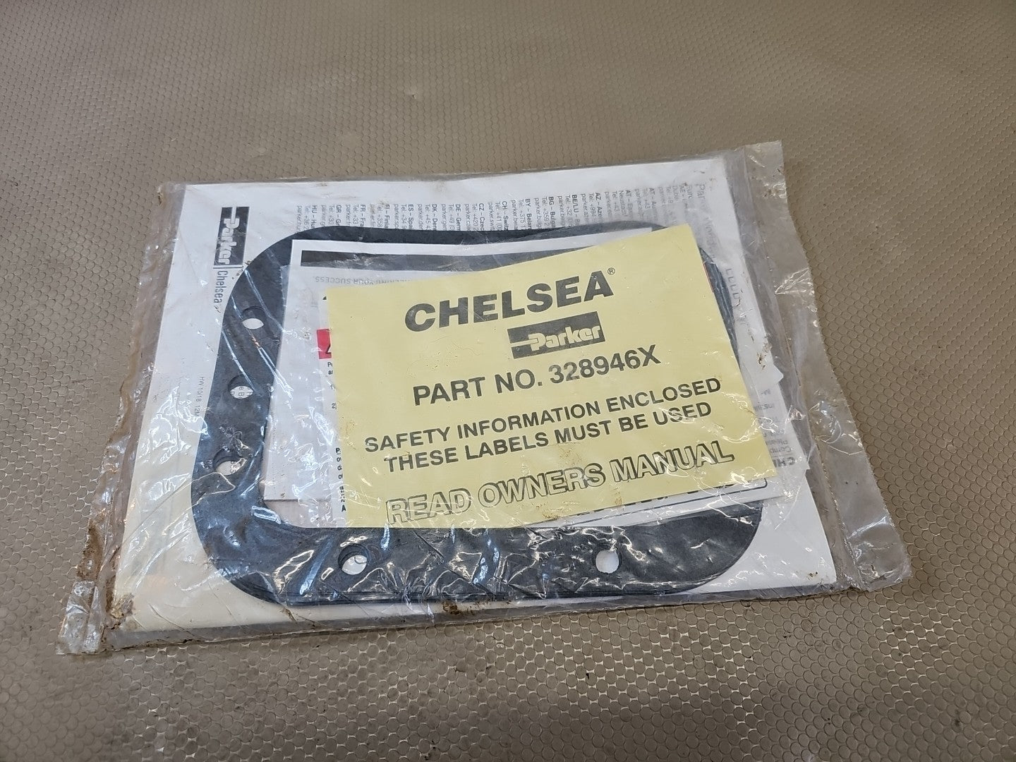 NEW CHELSEA PARKER POWER TAKE OFF KIT 328946X
