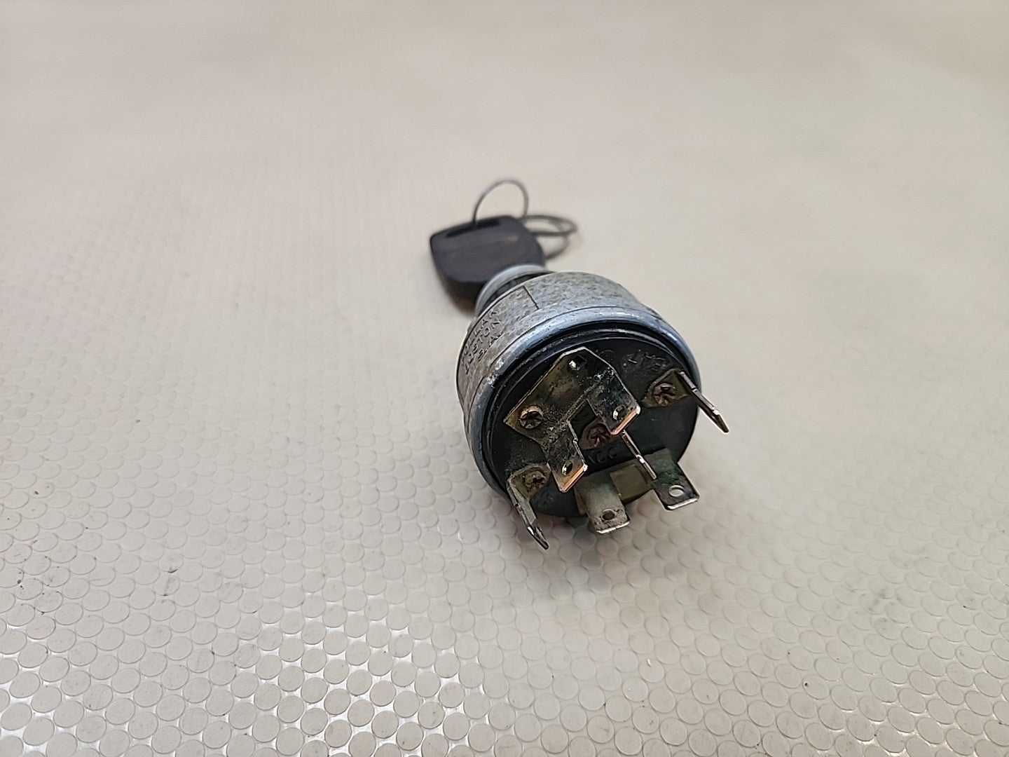 Freightliner Pollak Ignition Switch W/Key USA OEM