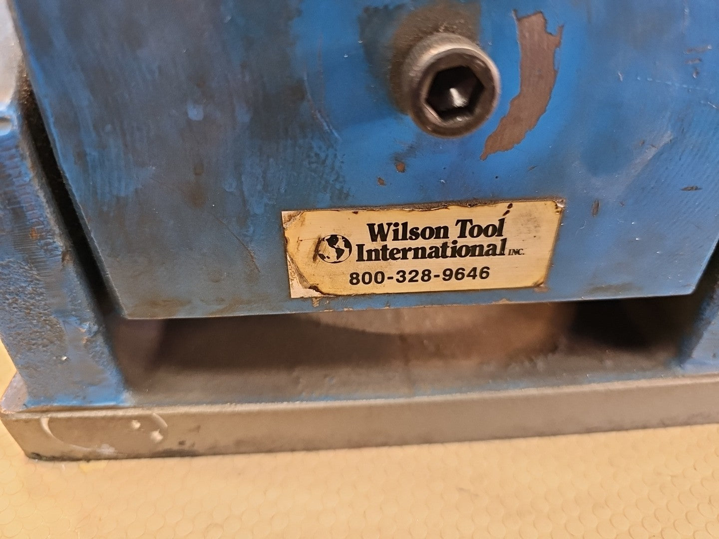 Wilson Tool Intl Shear Grinding Fixture Turret Punch mount work station 8.5x5.5 