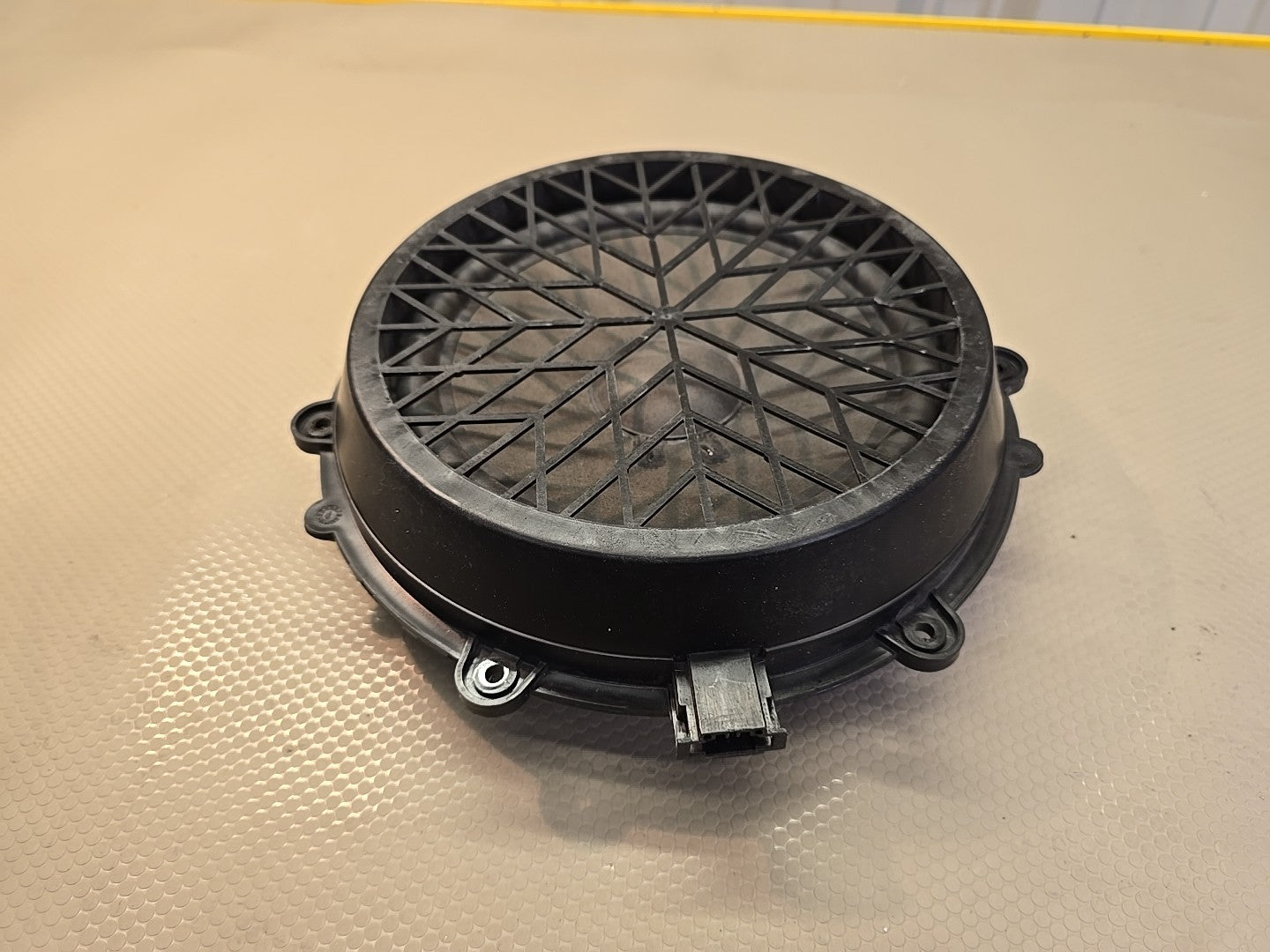 2013-2016 Porsche Boxster / 911 Door Speaker Primary OEM 7PP035454J 13-16