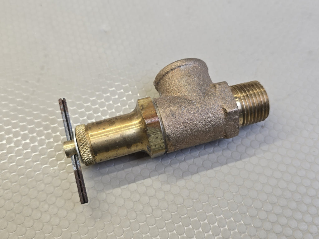 Apollo Valves 16-501 Pressure Relief Safety Valve 0-250 PSI CII