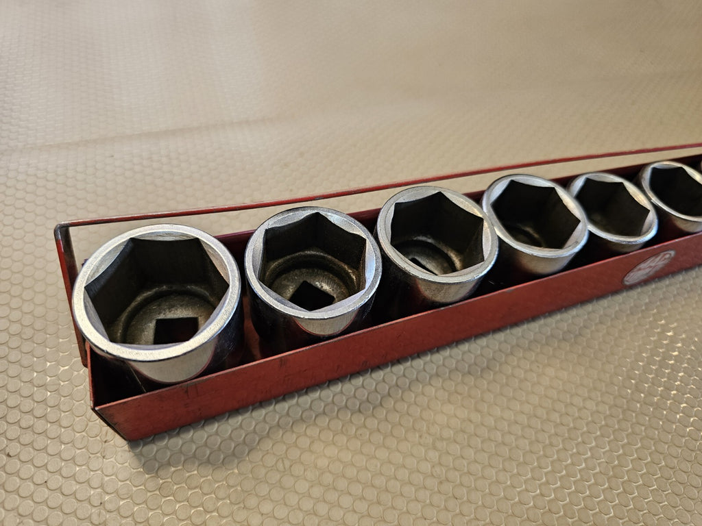 Mac Tools 1/2” Drive 15 Piece Shallow  Socket Standard  Set 3/8"-1 1/4" chrome
