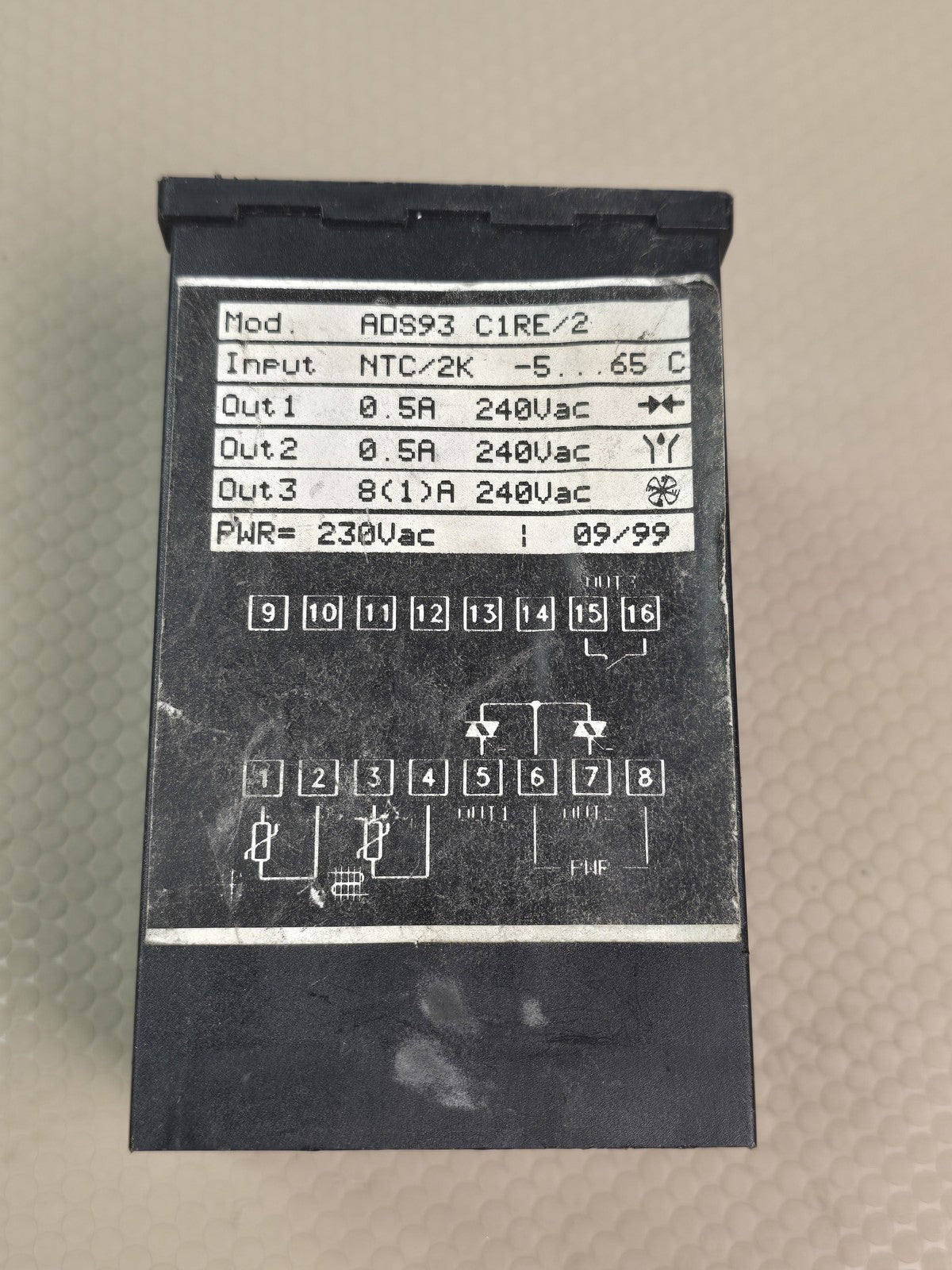 ADS93 C1RE/2 Digital Temperature Controller NTC/2K Input -5-65C 230Vac