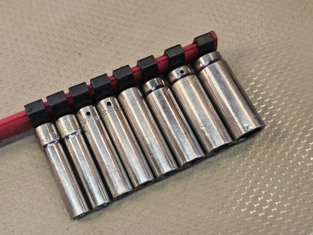 MATCO TOOLS 8 PIECE 1/4 DRIVE SAE  DEEP 6 PT CHROME SOCKET SET USA 9/16 to 9/32