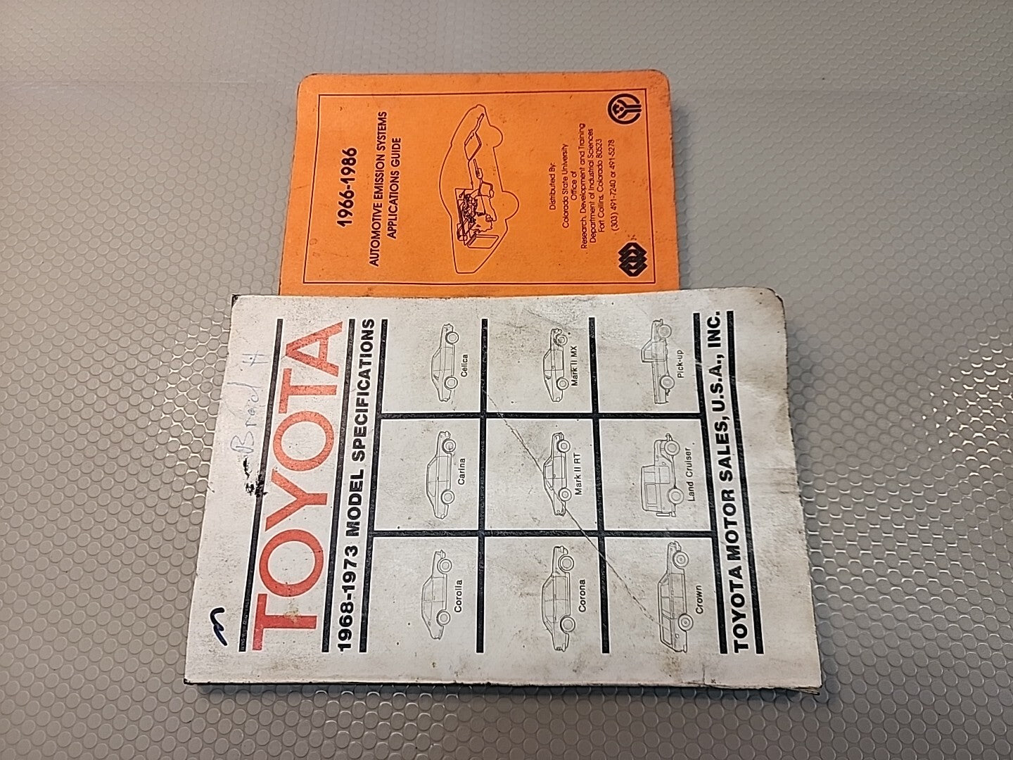 1968 - 1973 Toyota Model Specifications Data Book Manual Factory OEM Information