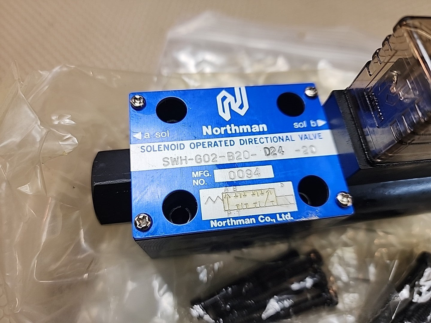 NEW NORTHMAN SWH-G02-B20-D24-20 / SWHG02B20D2420 (BRAND NEW)