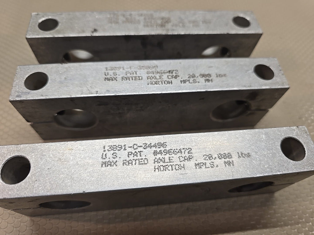 994596 Horton Roller Bushing Kit Extra Parts *3x Brackets*