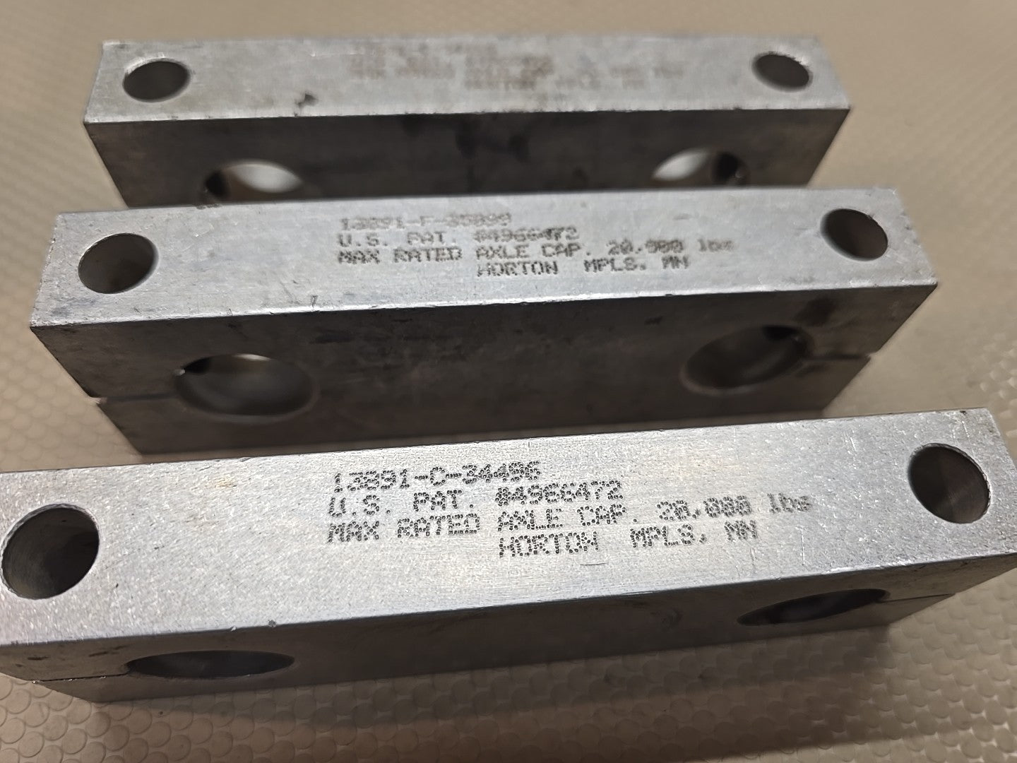 994596 Horton Roller Bushing Kit Extra Parts *3x Brackets*