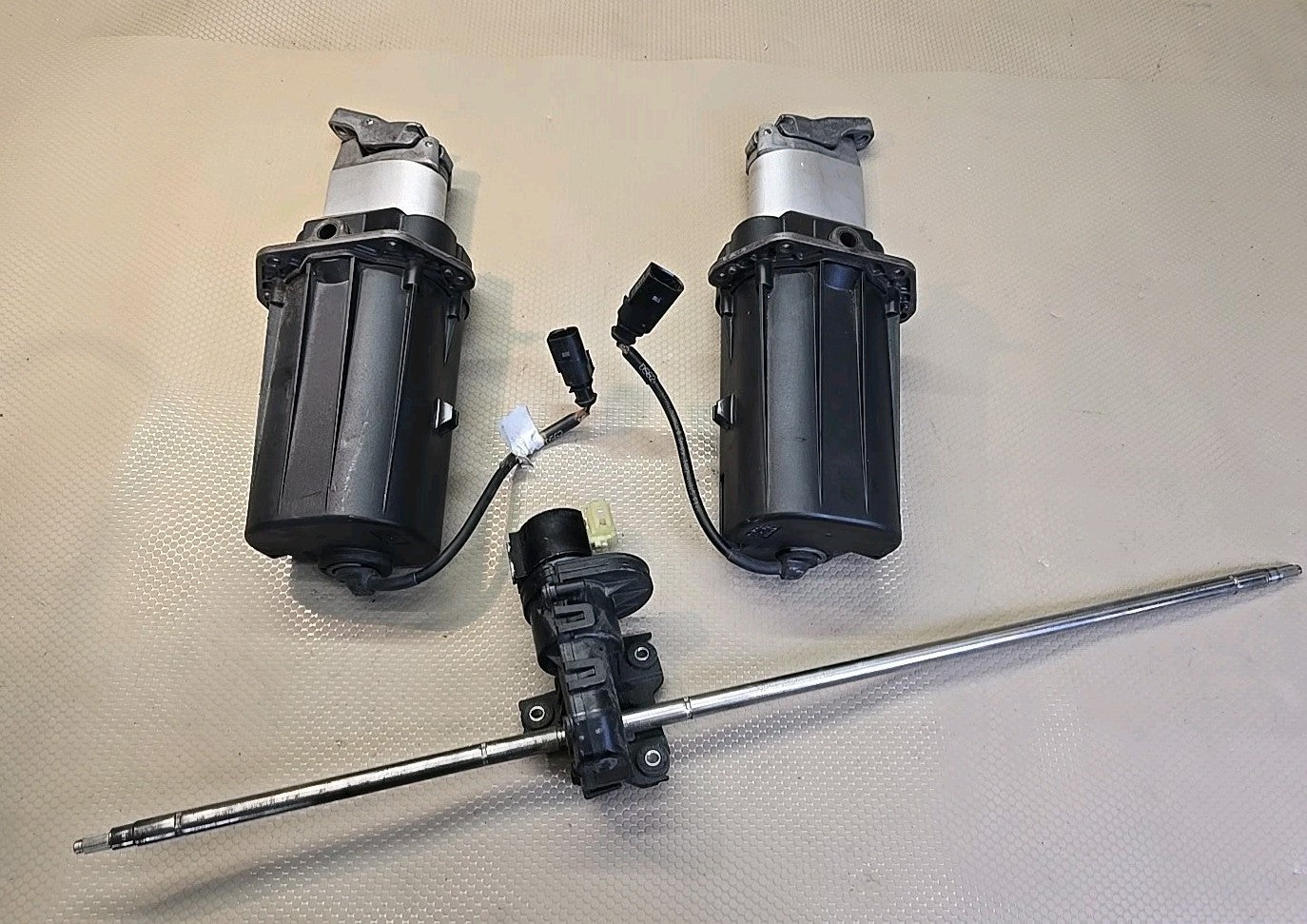 PORSCHE 991 TURBO S REAR WING SPOILER MOTOR DRIVE SET OEM 991504043