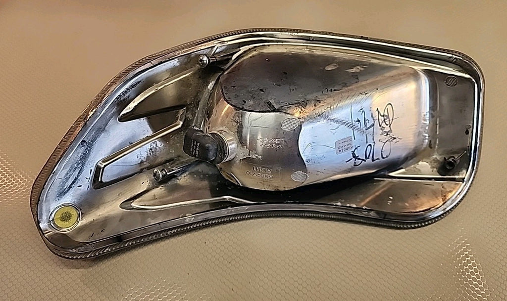 GENUINE KUBOTA  Headlight RH 7591-54321 OEM