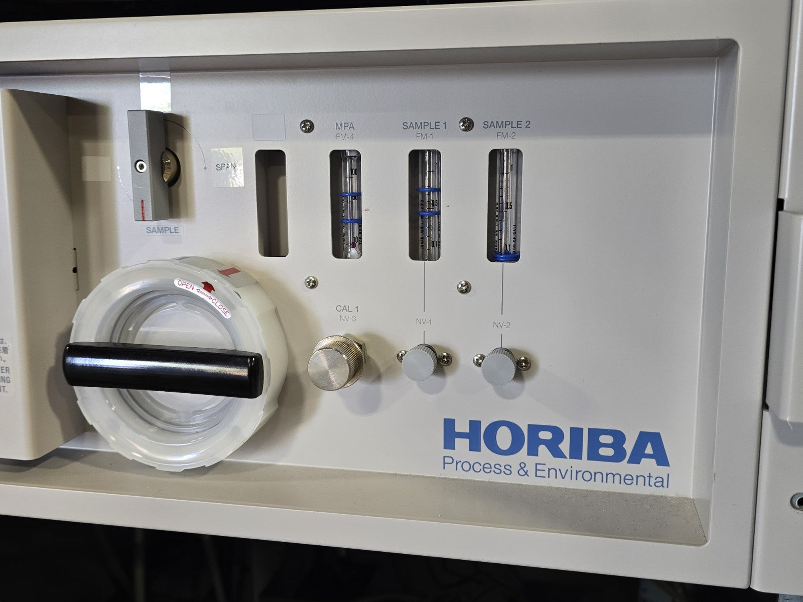 Horiba VA-5013 Multi-Component Gas Analyzer System VS-5000 VA-5000 Full System