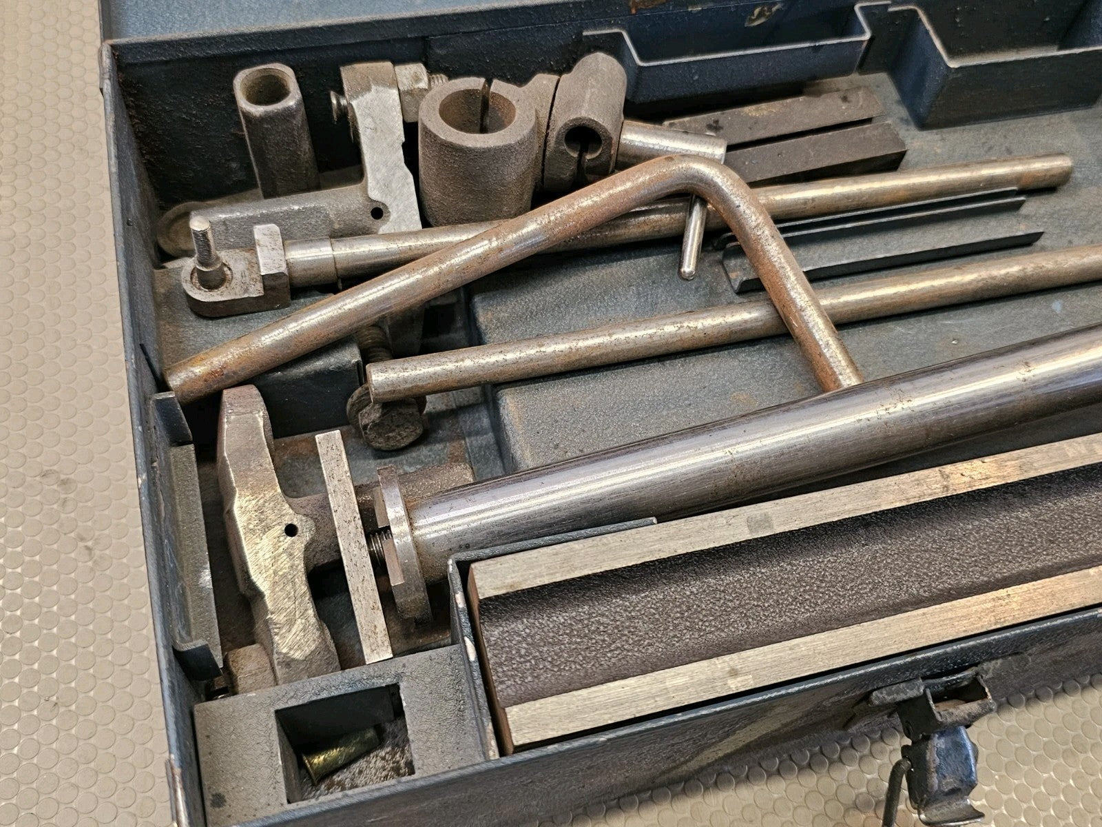 Vtg BROWN & SHARPE #730 T-BLOCK w UPRIGHT & ATTACHMENTS + Case Box - ANTIQUE SET