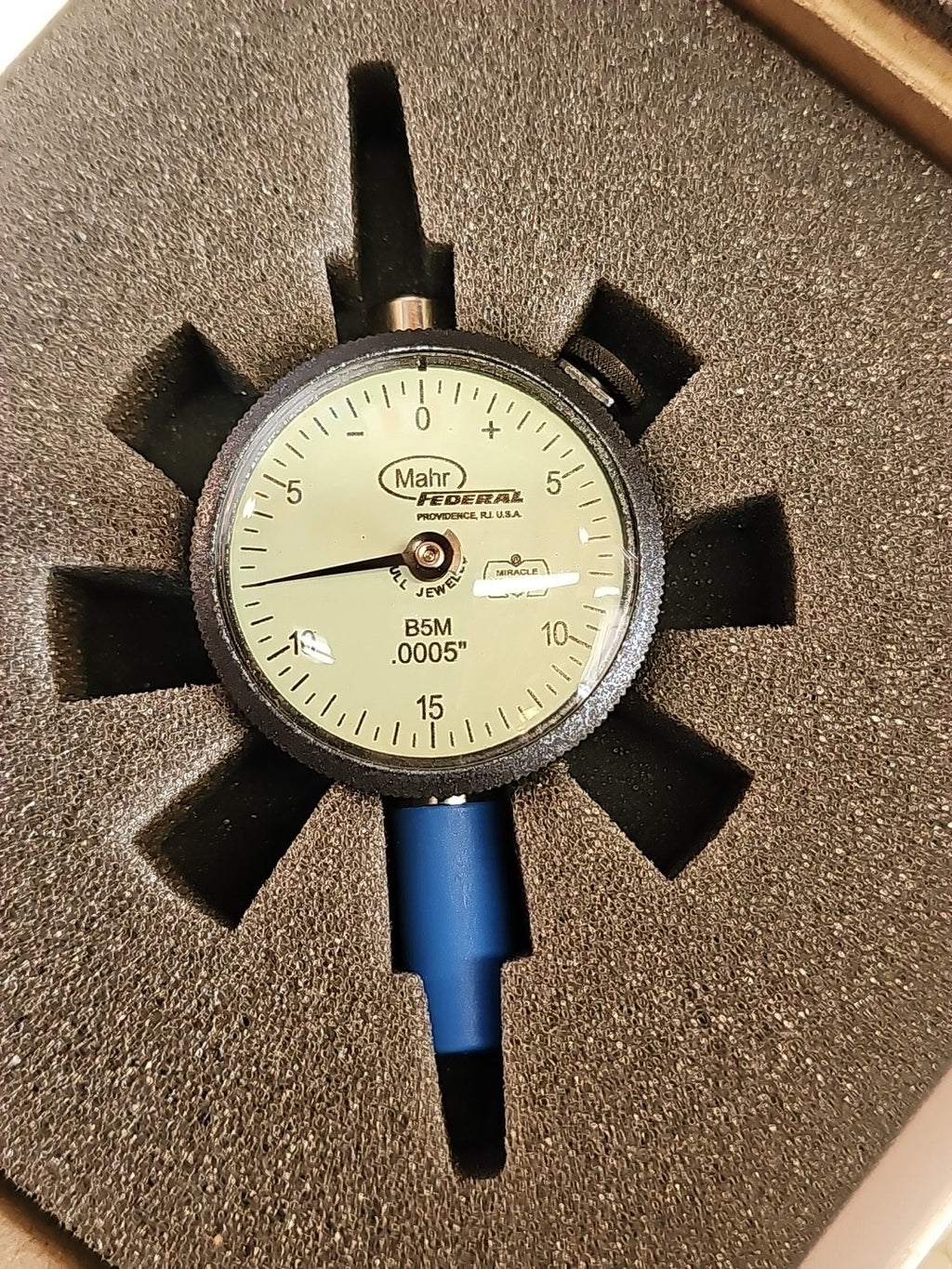 Mahr Federal B5M Group 1 Dial Indicator, 0-.075" Range, .0005" Graduation