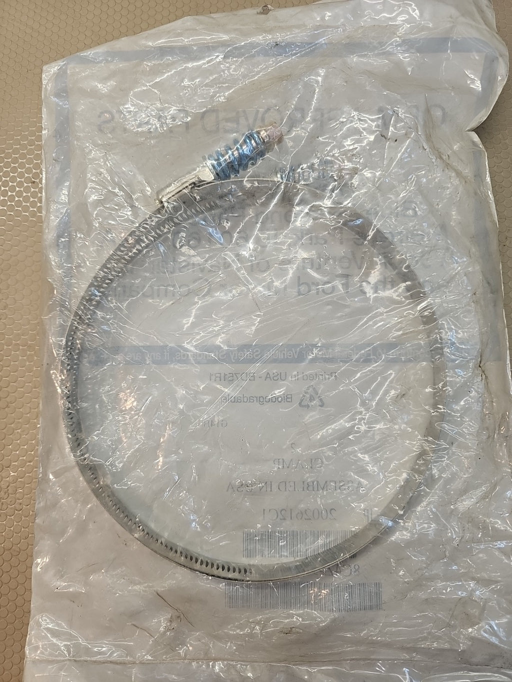 Navistar International Truck 2002612C1 CLAMP