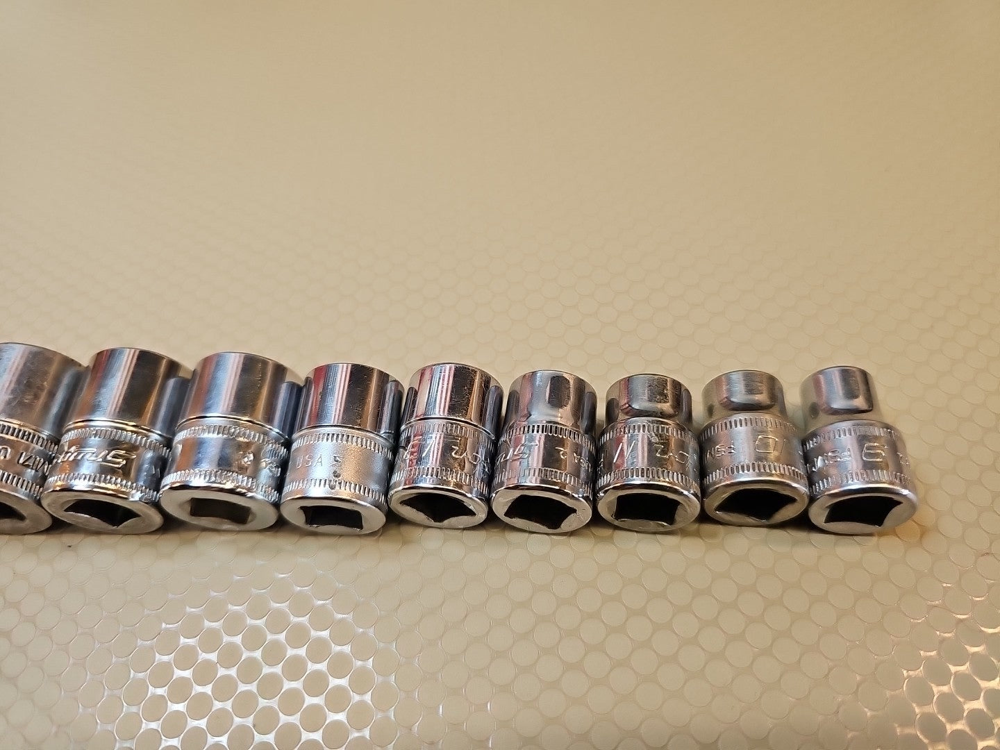 Snap-on FSM 11 pc 3/8" 6-Pt Metric  Shallow Socket Set- 9mm to 19mm USA *READ*