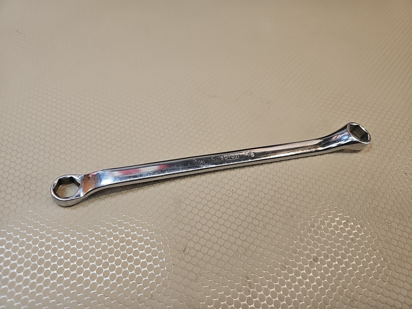 Snap-on Tools USA XB1820S SAE 9/16" & 5/8" 6 Point Double End Offset Box Wrench