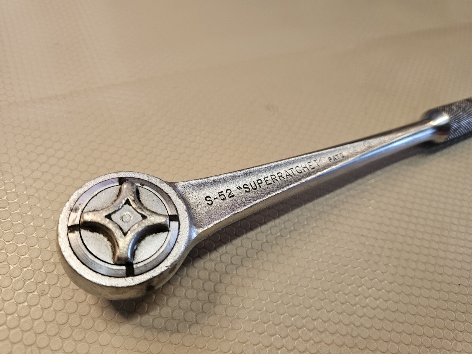J.H. Williams S-52 SuperRatchet 1/2" Drive Ratchet Made In USA *TURNS VERY WELL*