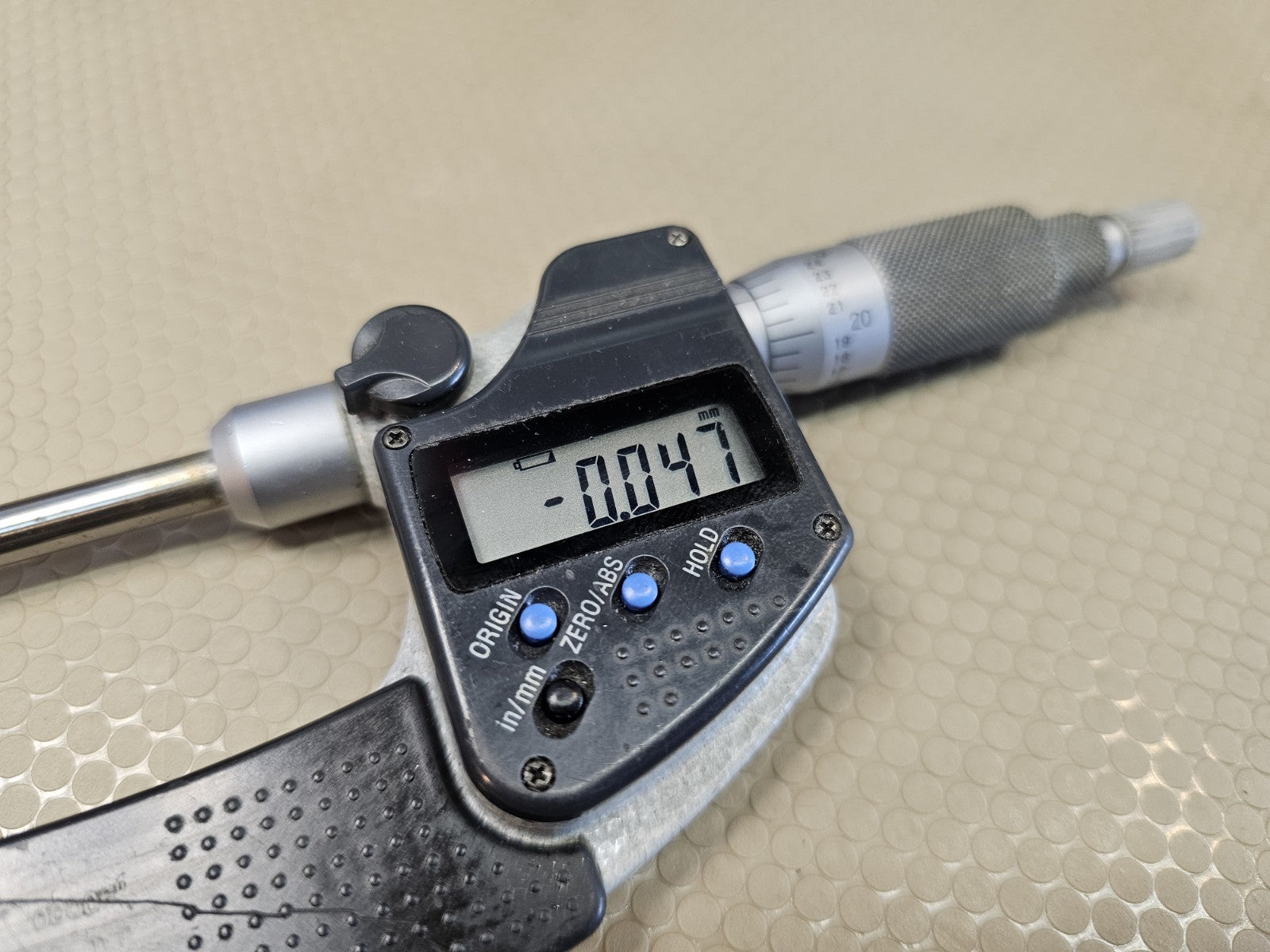 MITUTOYO DIGIMATIC BLADE MICS MICROMETER 422-360-30 ~ 0-1" .0005"/0.001MM JAPAN