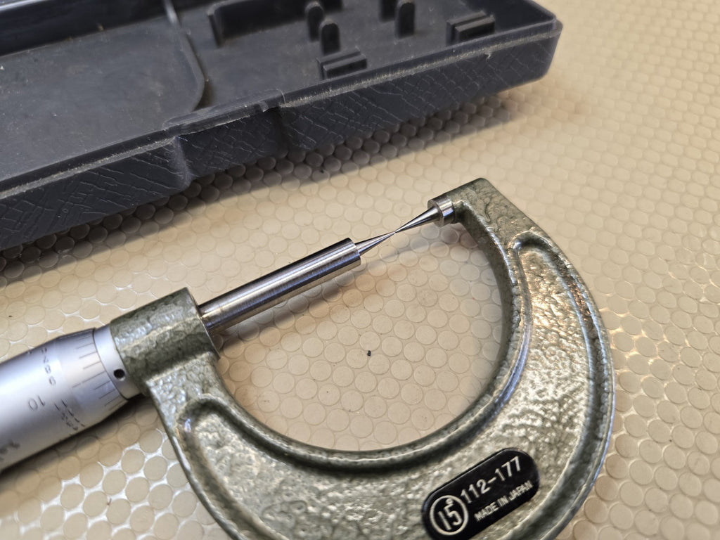 Mitutoyo 0-1" No. 112-177 15° Point Micrometer .001"