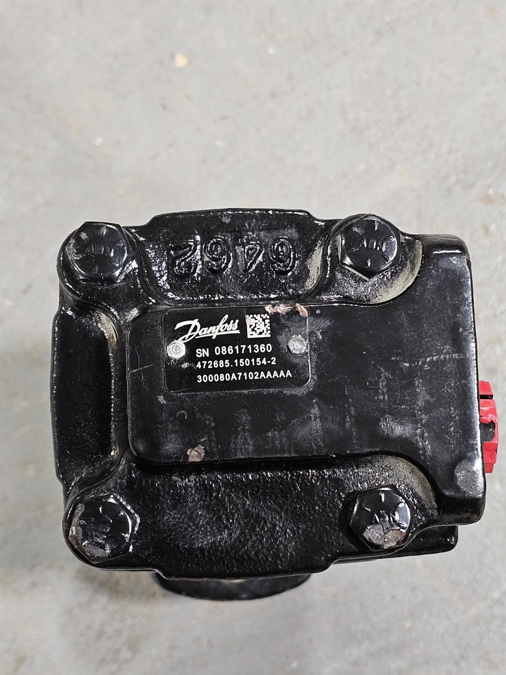 Danfoss White Hydraulics 300080A7102AAAAAP Orbital Hydraulic Motor  *NEW*