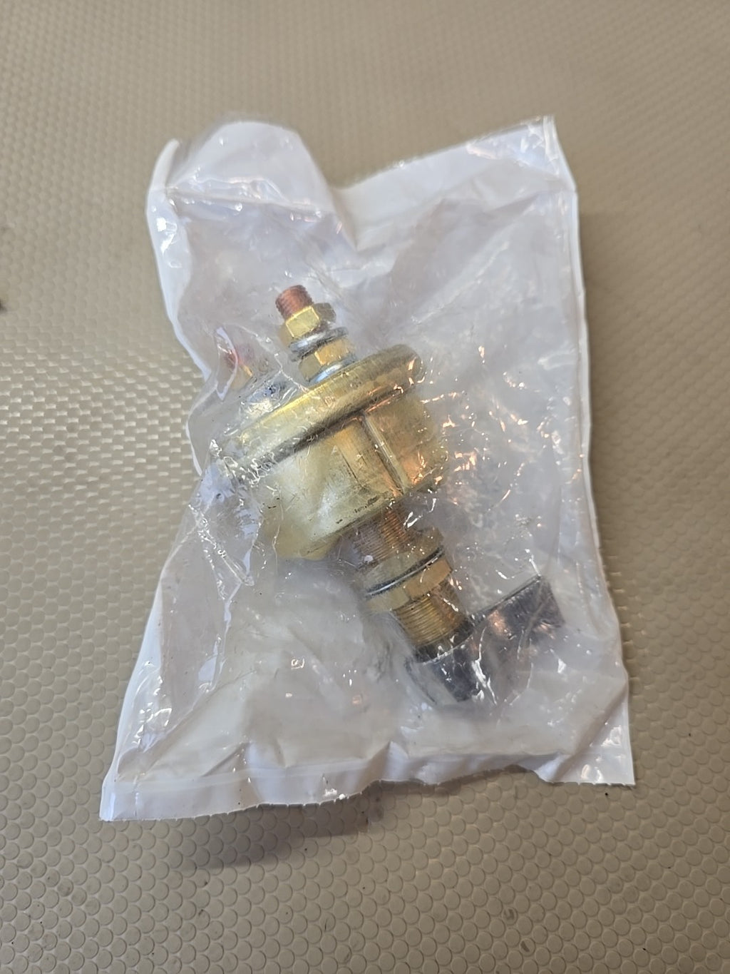 Cole Hersee Heavy Duty Master Battery Disconnect Switch SPST Off/On Item 2200