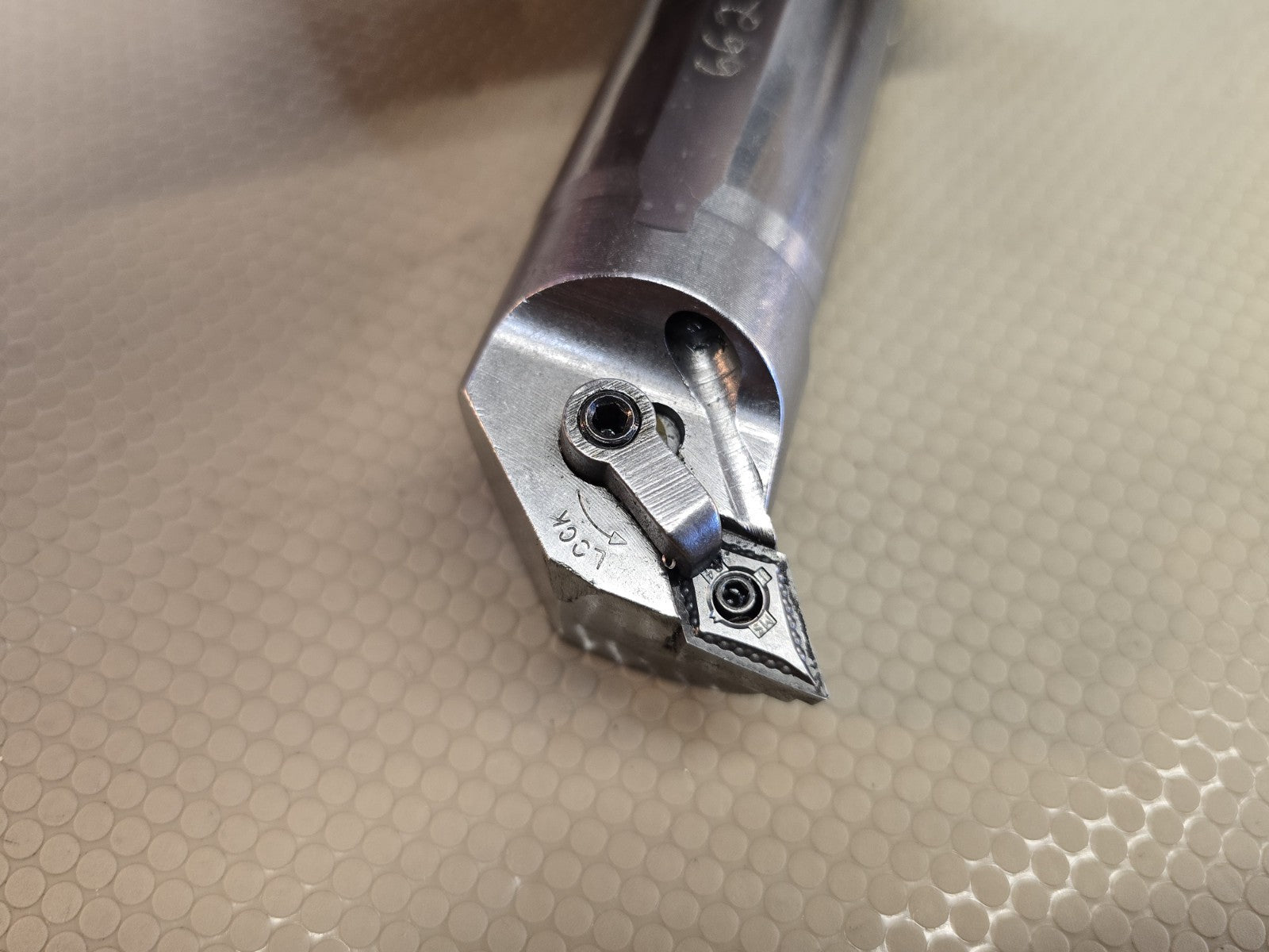 KENNAMETAL INDEXABLE BORING BAR A24-DDUNR4