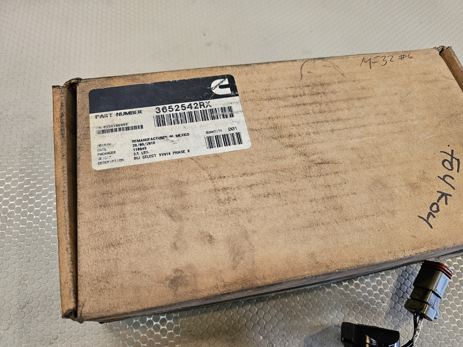 OEM Cummins 3652542RX Fuel Injector Cummins *Core* for Remanufacture