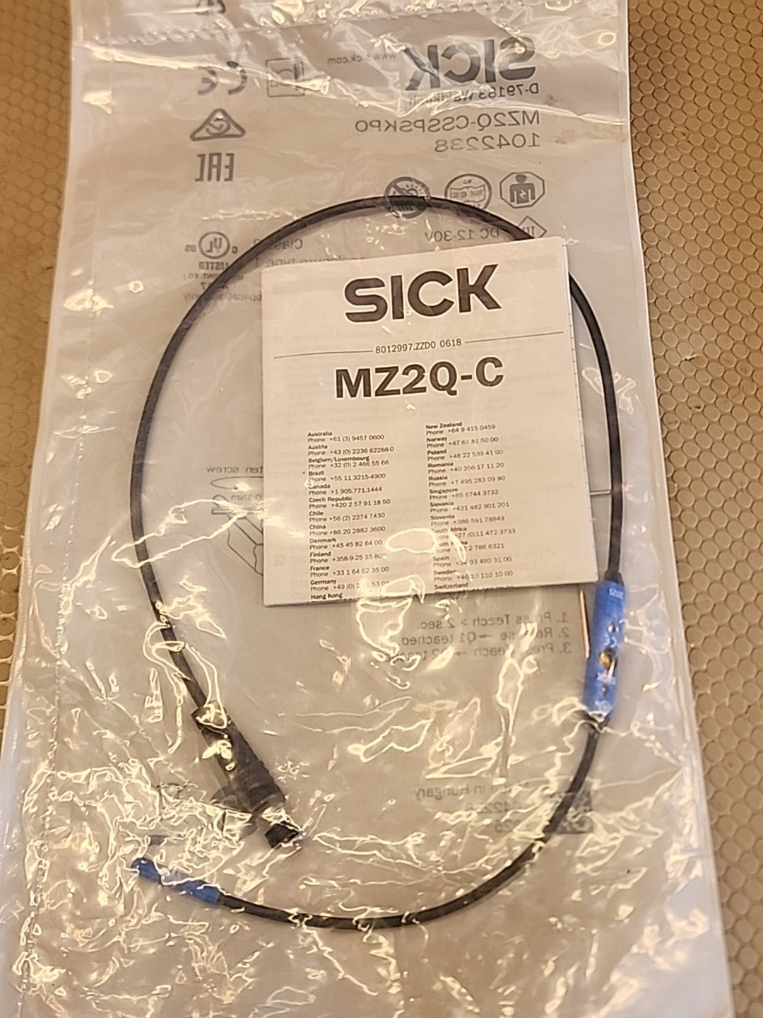 1pcs New SICK sensor 1042238 MZ2Q-CSSPSKP0 1650