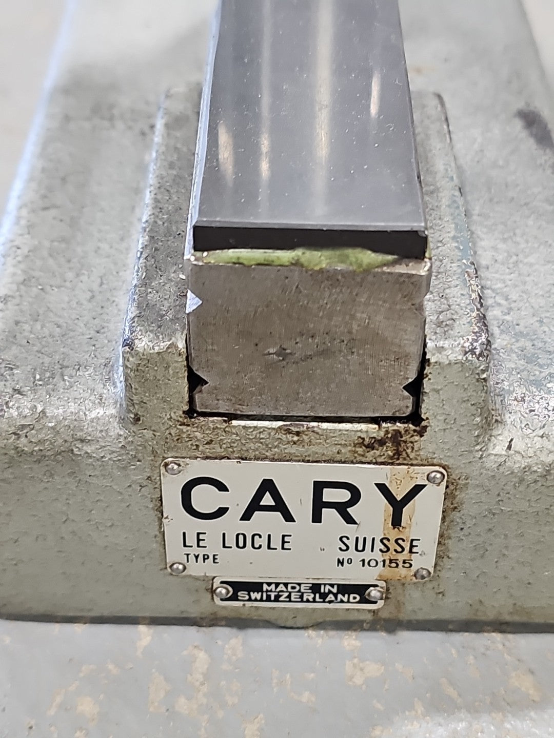 CARY Indicator Stand No 10155 with Federal IDS-183 Dial Indicator