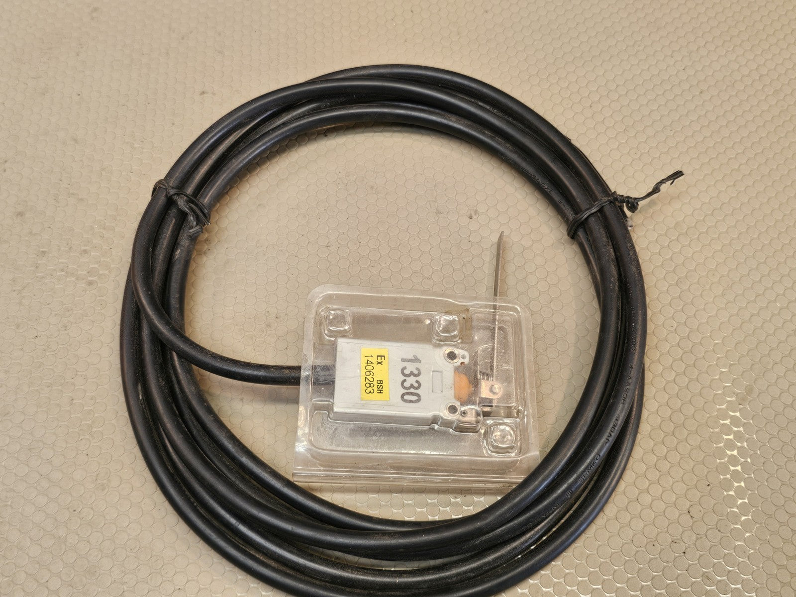 New without Box BARTEC MARINE 07-2511-1330/63 Limit Switch