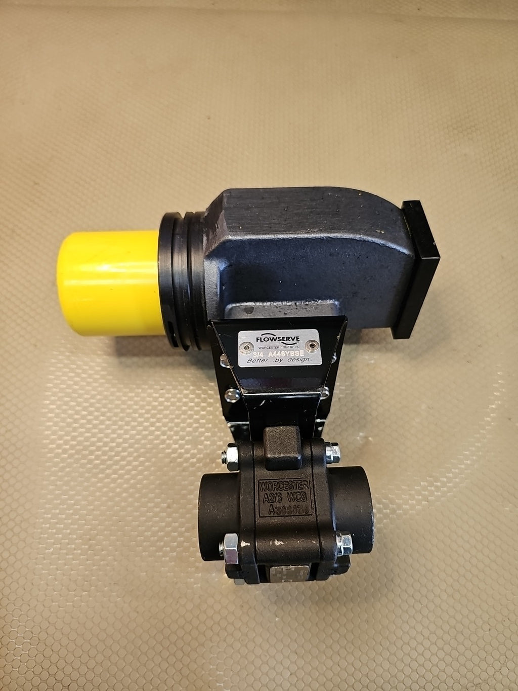 FLOWSERVE ACTUATOR A446YBSE W SERIES 34 PNEUMATIC VALVE ACTUATOR 