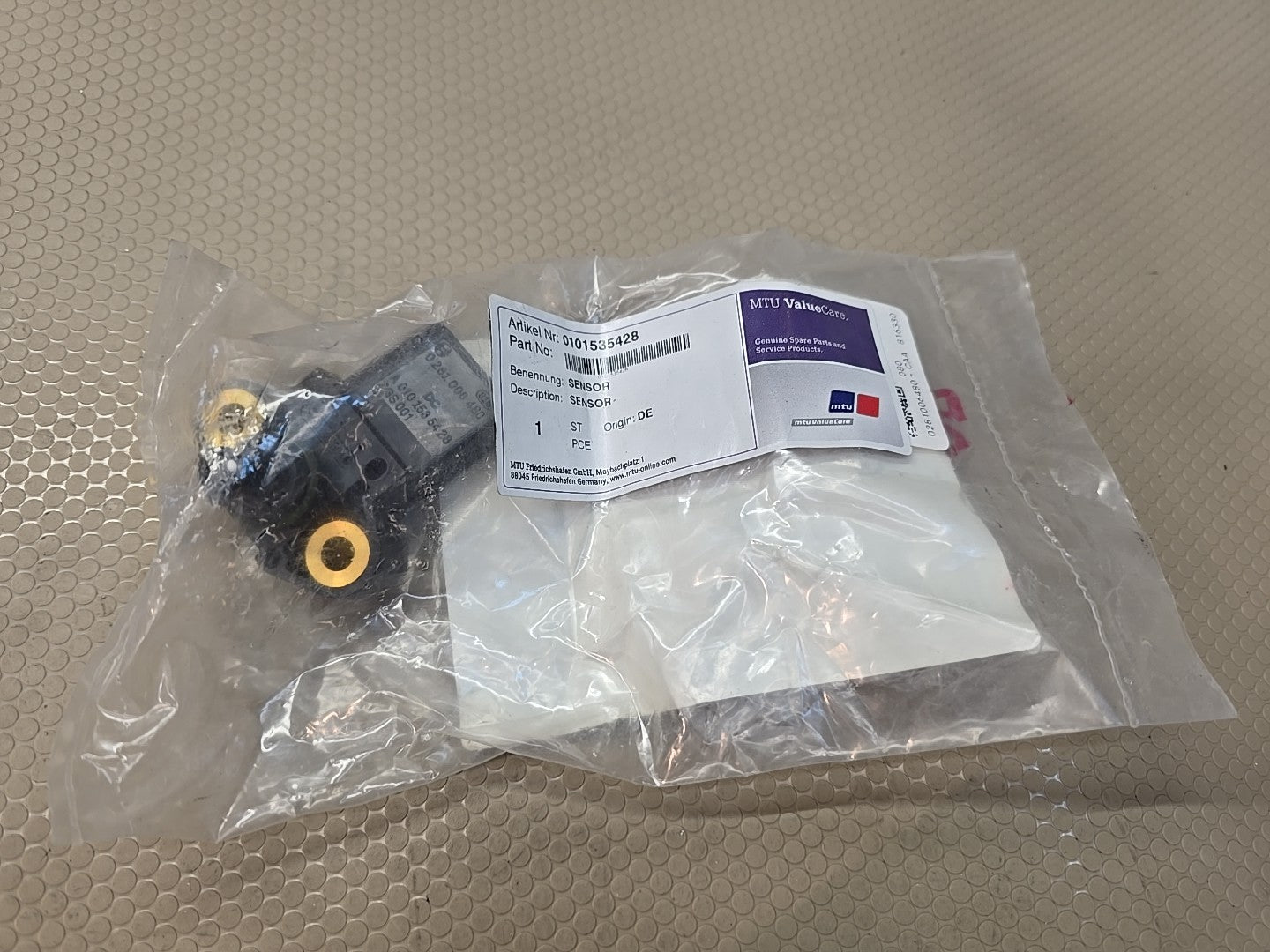 OEM Mercedes-Benz 0101535428 Intake Manifold / Boost Pressure MAP Sensor Genuine