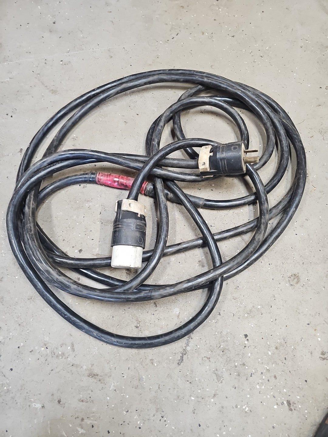Carol 30FT 30A 120/208V 3ØY P-159-18 MSHA Cable #0009 (One)THS + Hubbel Plug