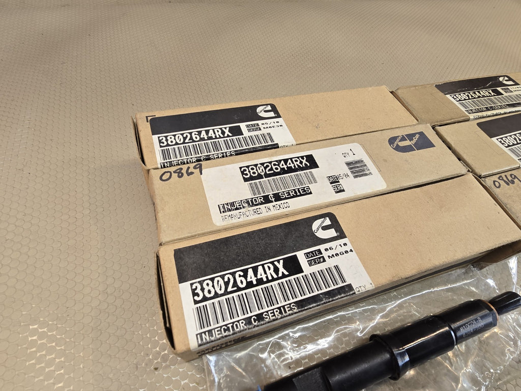 6x Genuine CUMMINS #3802644rx C SERIES INJECTOR SET NEVER INSTALLED. l