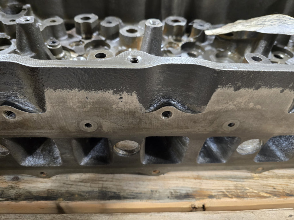 REMANUFACTURED / MOD 1891092C91 International DT466 Cylinder Head  (10341548)