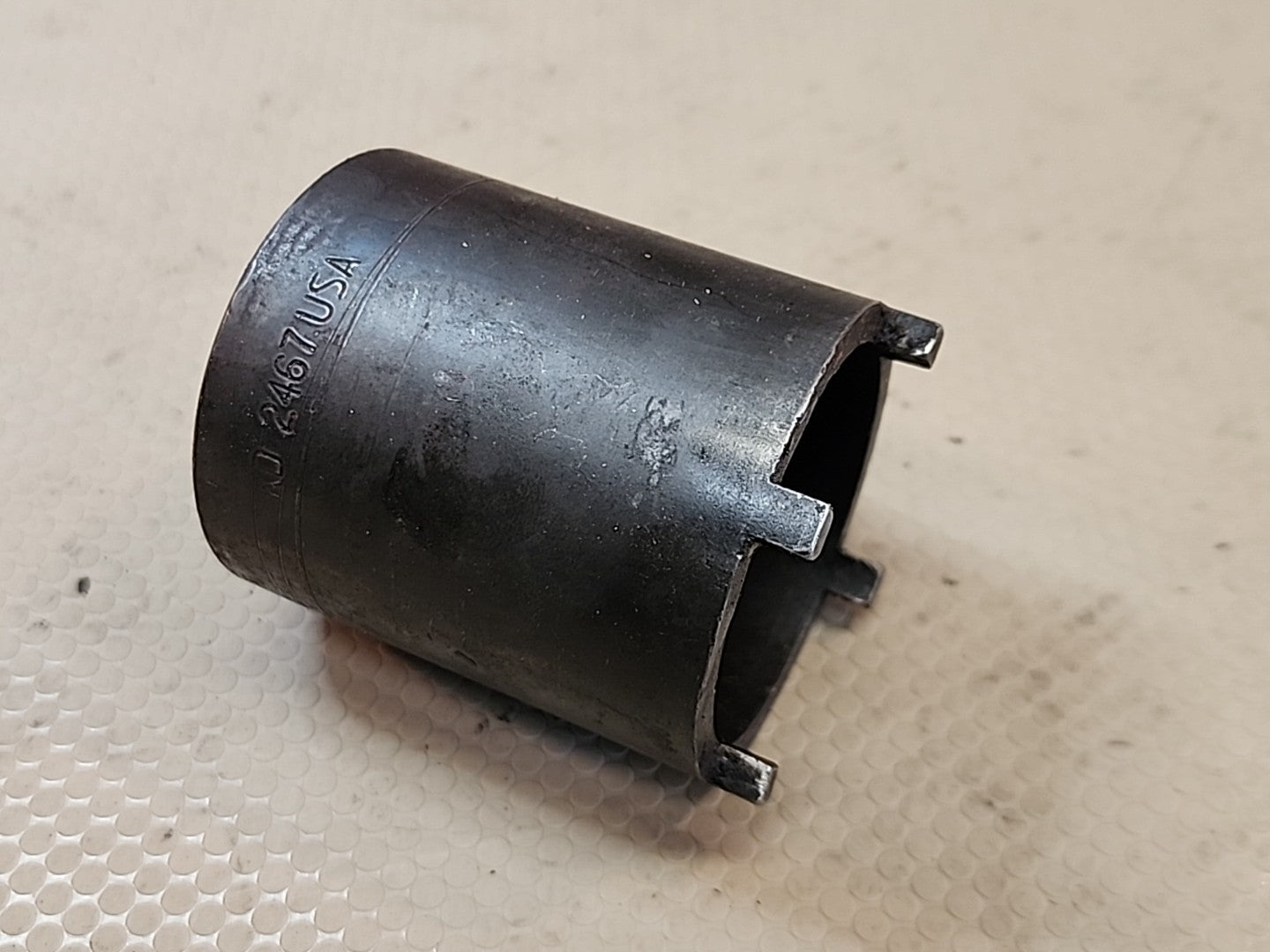 K-D Tools 2467 USA 1/2" Drive 4 Wheel Drive Axle Socket 4 Pin, 2 3/8" Dia KD2467