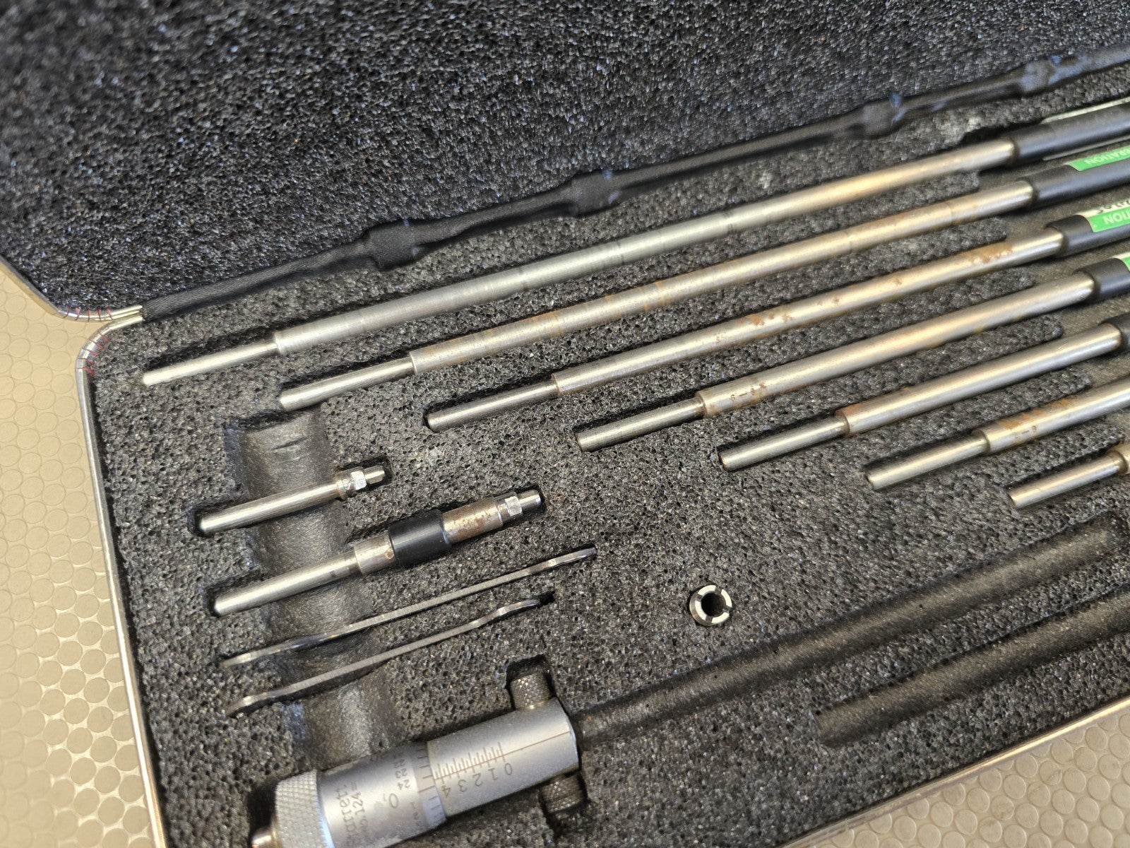 Starrett STR124MBZ 124MBZ Inside Micrometer 50-300mm