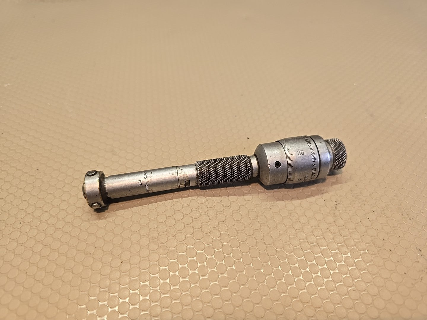 Brown & Sharpe Intrimik/Holemic/Bore Micrometer - .7-.8"/.0002" Resolution 