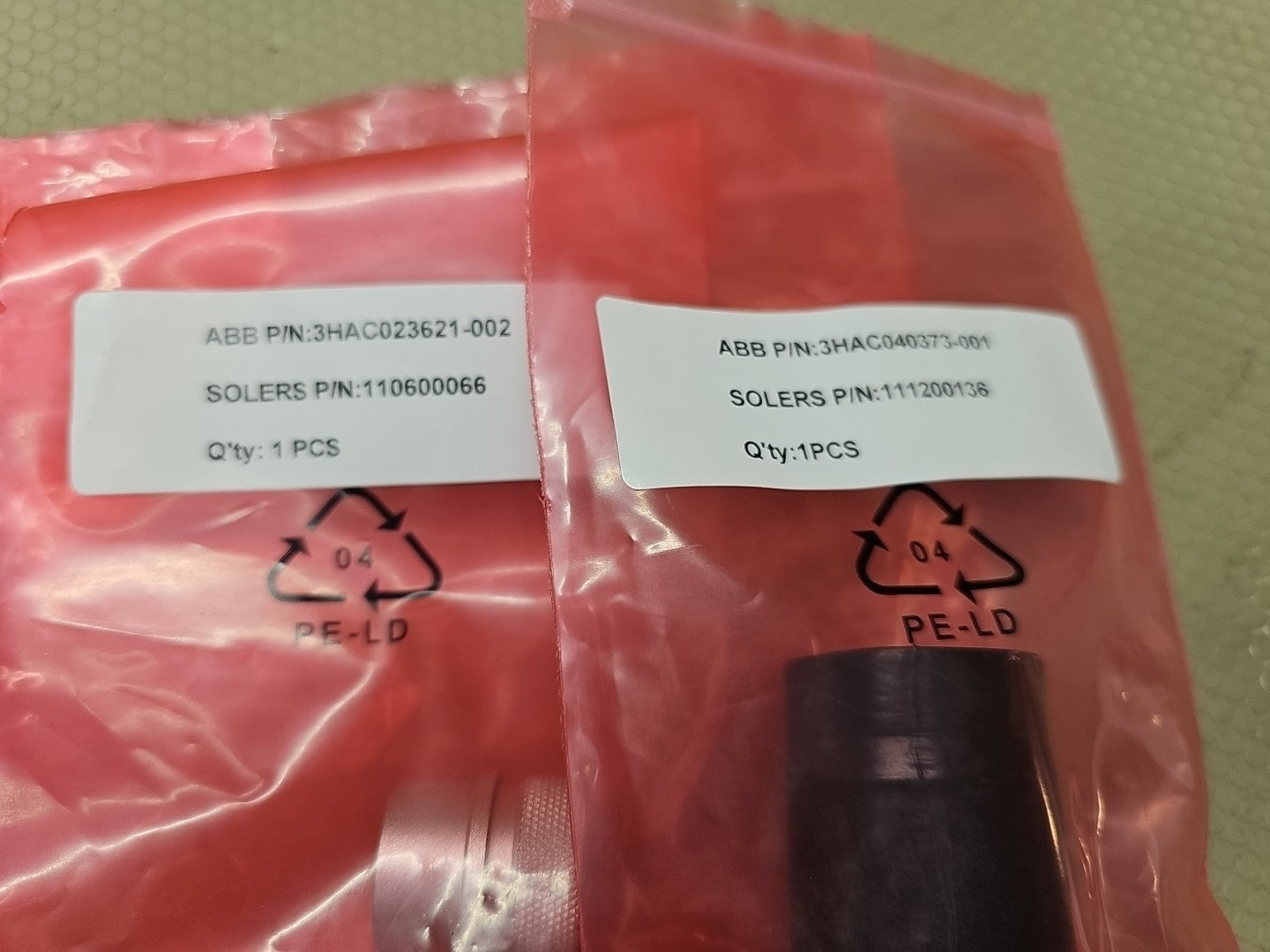 ABB 3HAC037070-001 Robot Connector Incomplete Set R3.CP/CS