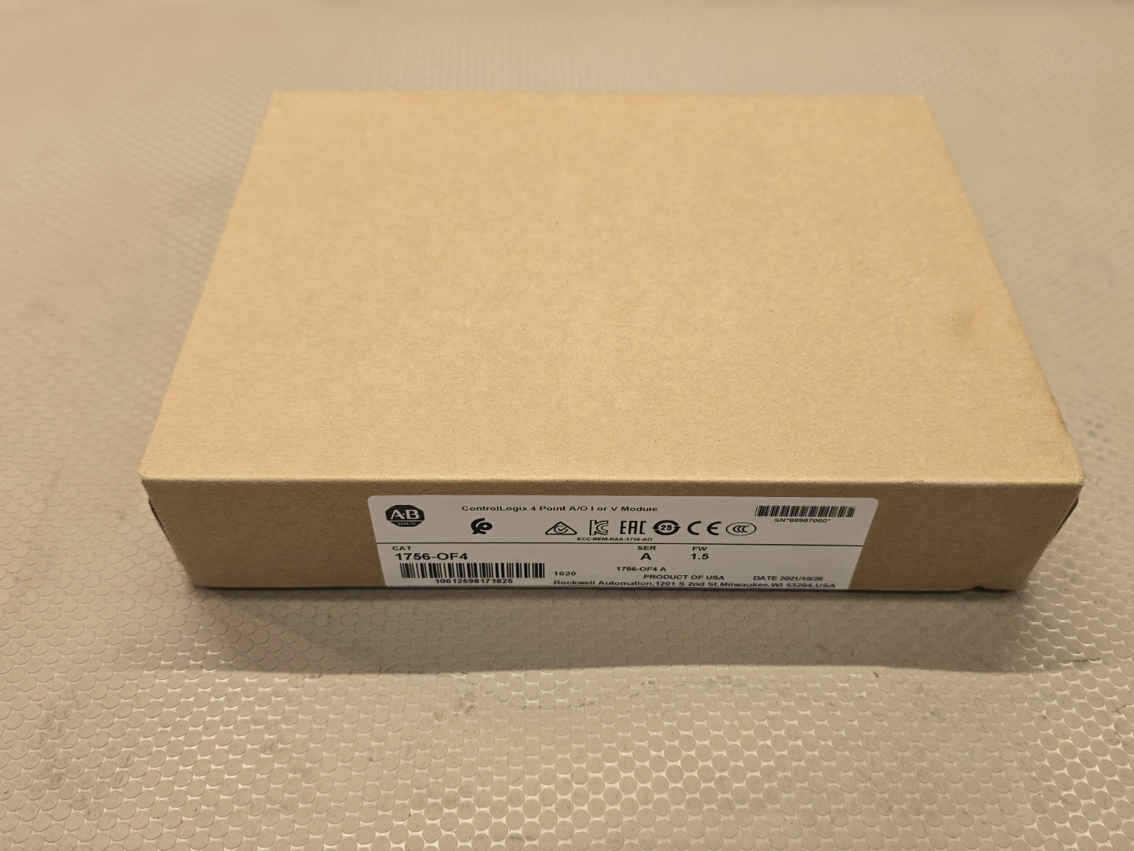 Allen-Bradley 1756-OF4 SER A ControlLogix 4 Point Analog Output Module FW 1.5