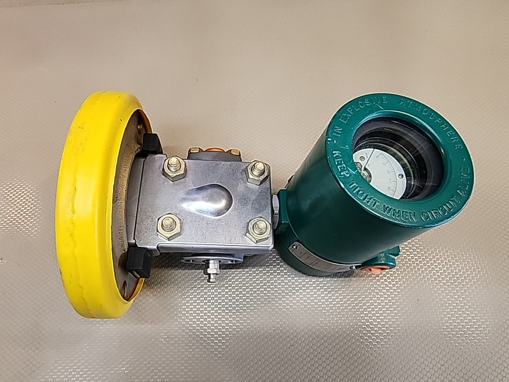 Fisher Controls 1LLT4E22A0 Transmitter 275 PSI 45 VDC 1151-LLT4E22A0M1