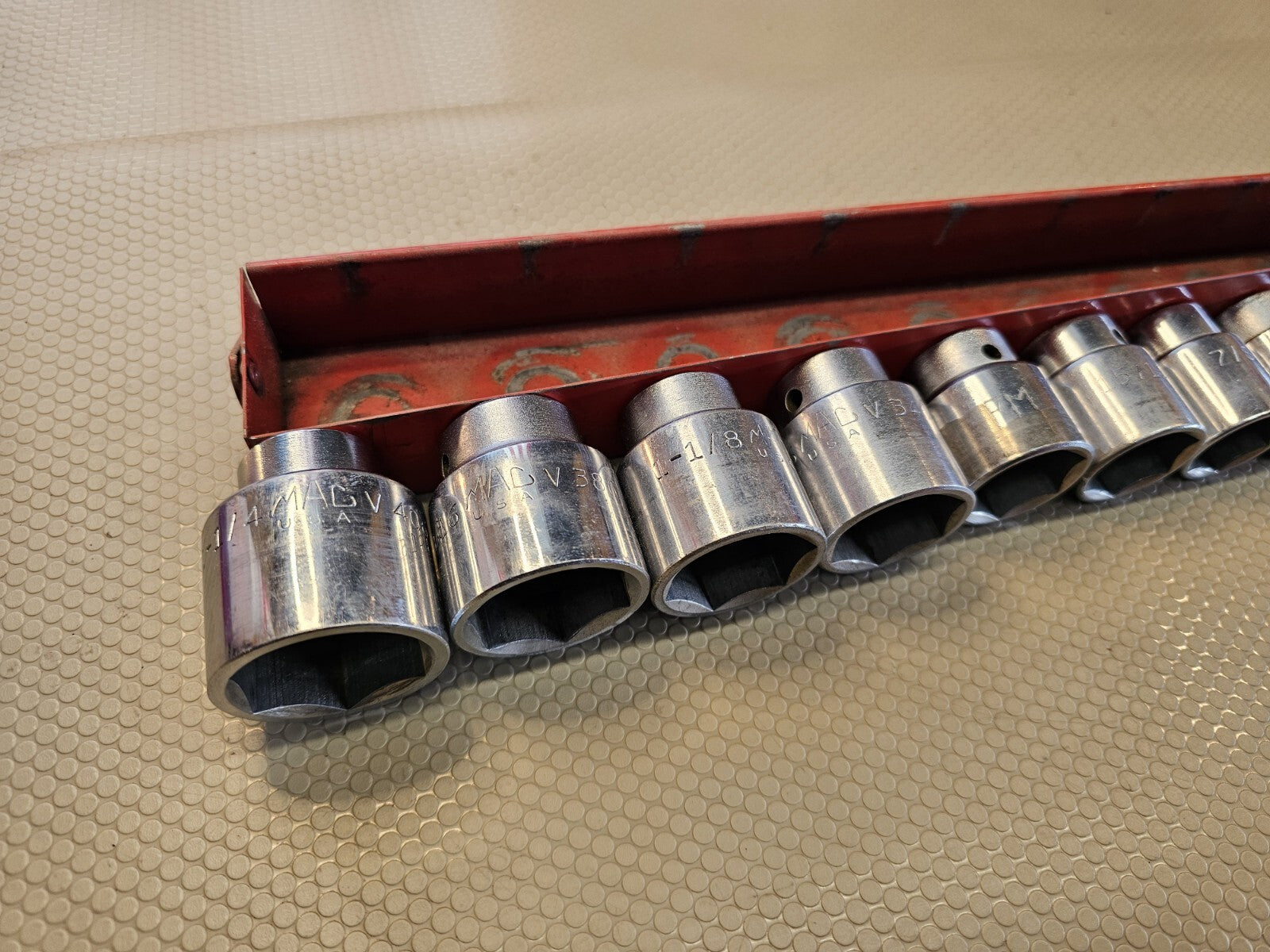 Mac Tools 1/2” Drive 15 Piece Shallow  Socket Standard  Set 3/8"-1 1/4" chrome