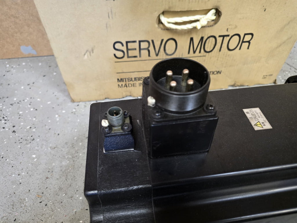 Mitsubishi AC Servo Motor HC-H703BS - *BARELY USED* 