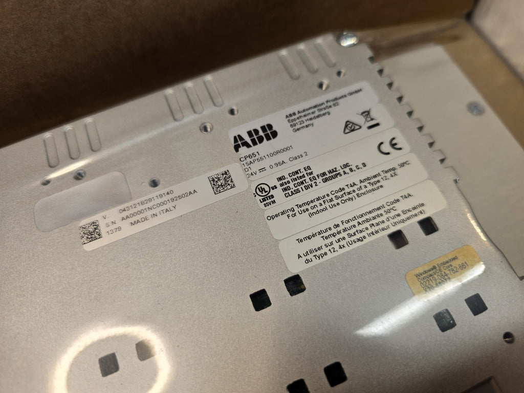 NEW ABB Touch Screen CP651 D1 1SAP551100R0001