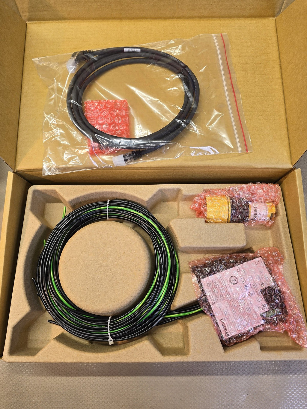 Panduit VS-AVT-C08-L10 VeriSafe Absence of Voltage Tester 8ft Cable 10ft Leads N
