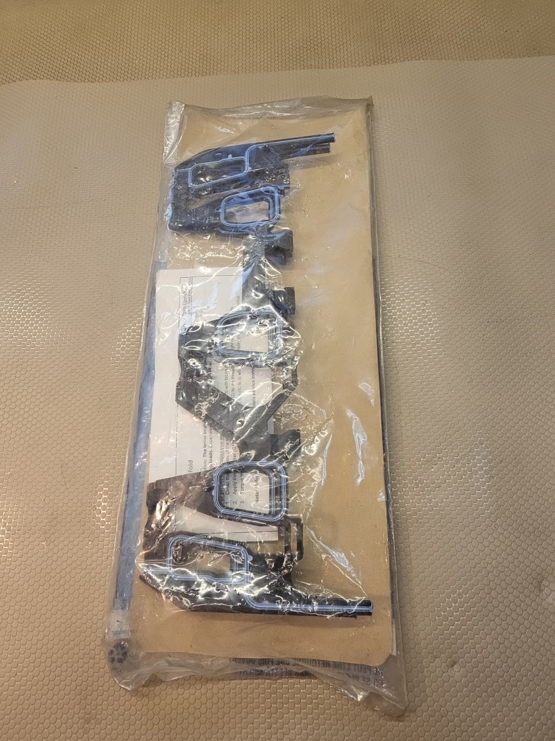NEW Genuine GM OEM Lower Intake Manifold Gasket Set 95-99 3.1L 12480829