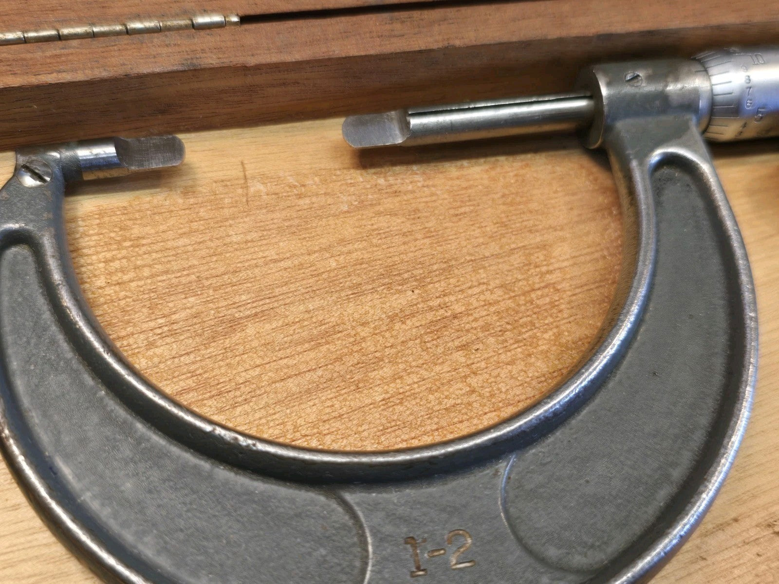 1”-2”  Brown & Sharpe Blade Micrometer Made in USA